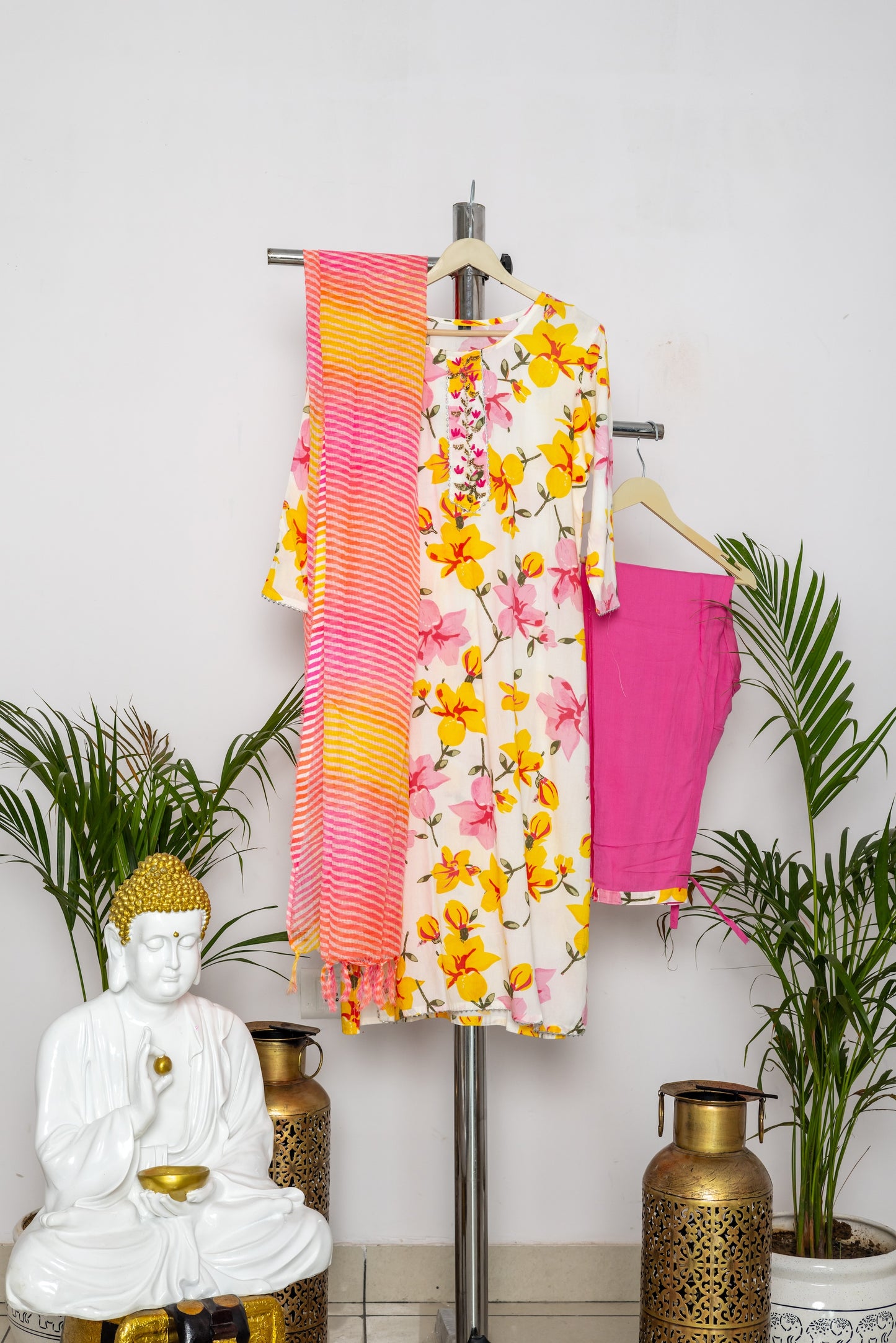 Cotton Salwar Suit with Dupatta | High-Quality Ethnic Wear (TMRSUITWDPTTA002)