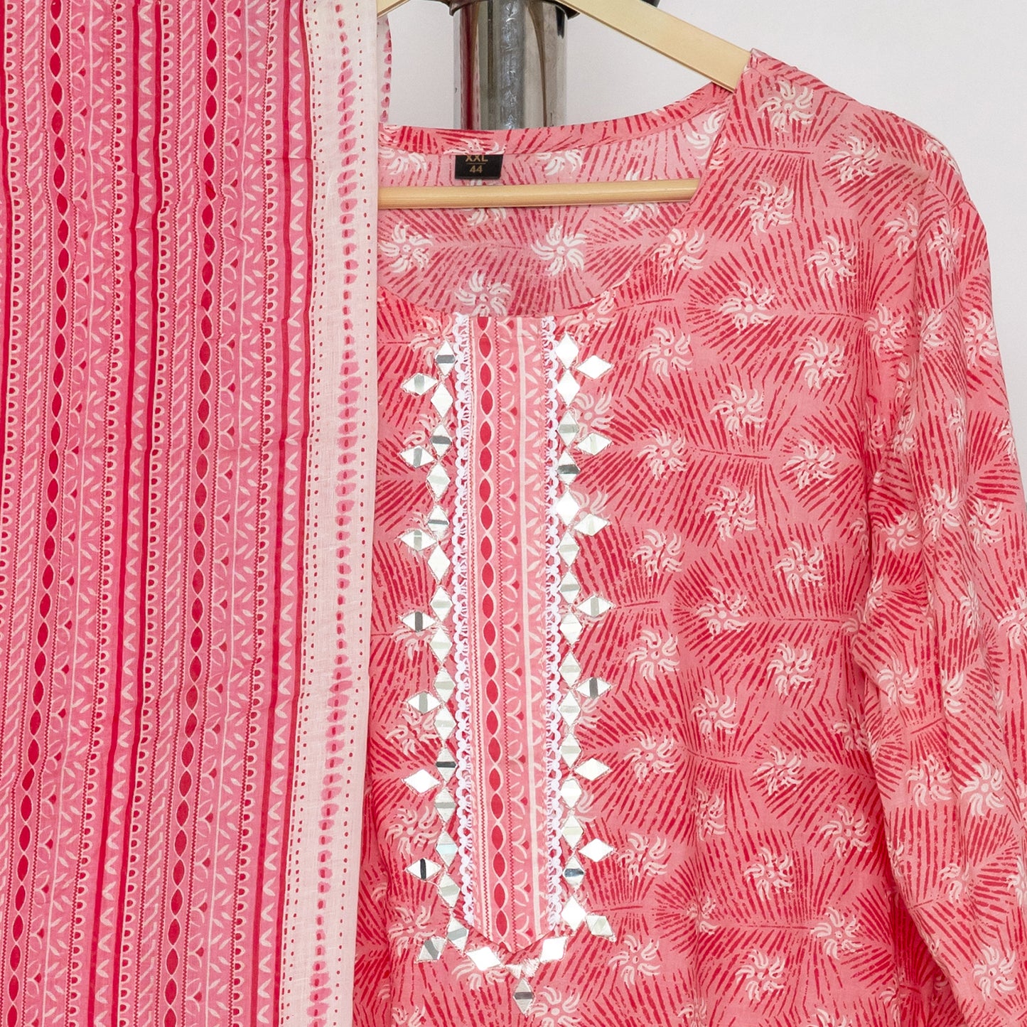 Cotton Salwar Suit with Dupatta | High-Quality Ethnic Wear (TMRSUITWDPTTA007)