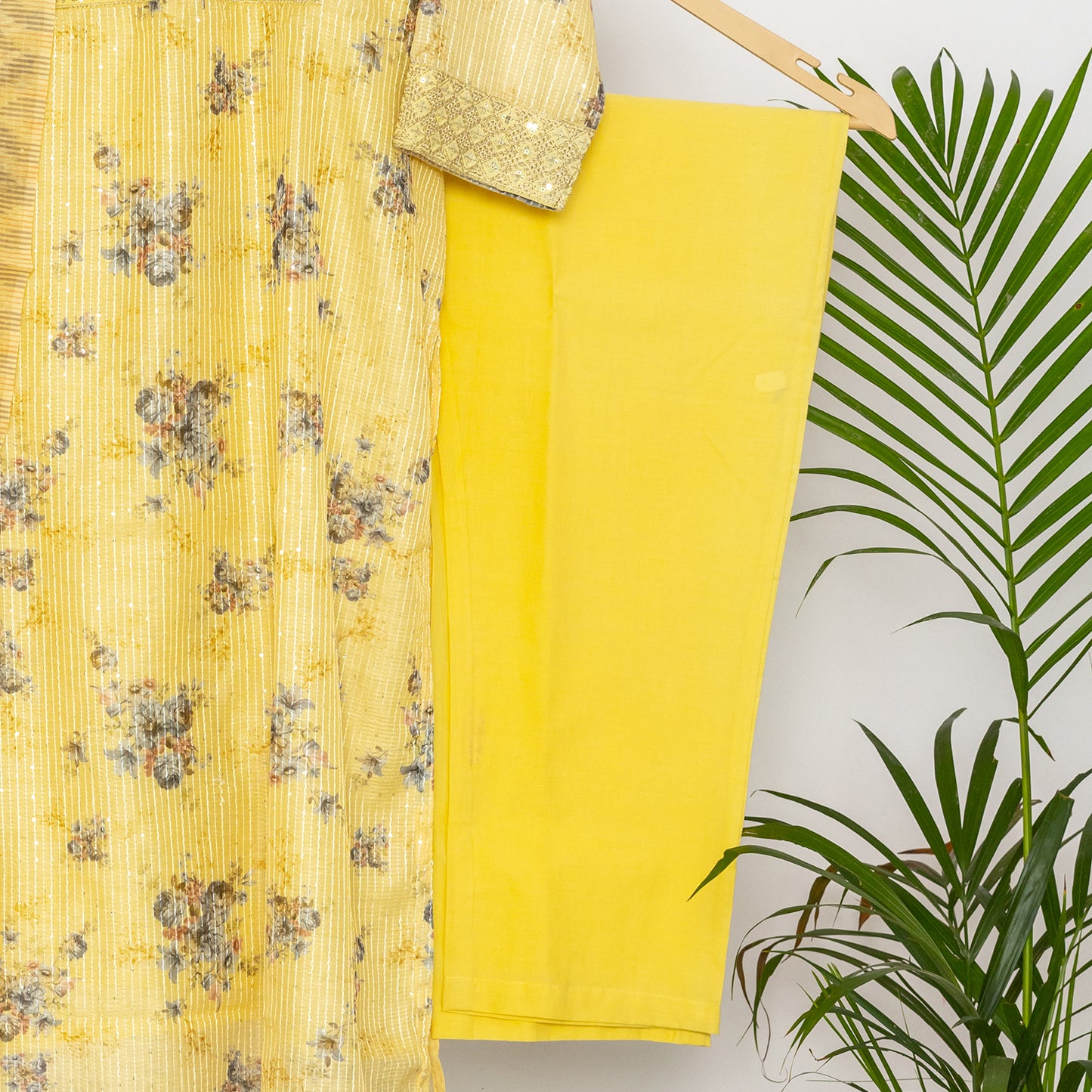 Cotton Salwar Suit with Dupatta | High-Quality Ethnic Wear (TMRSUITWDPTTA025)