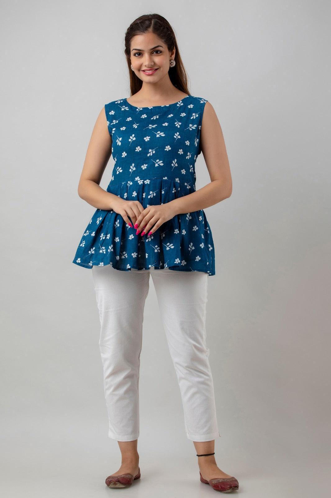 COTTON BLUE & WHITE SHORT TOP